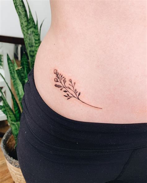 38 Best Flower hip tattoos ideas